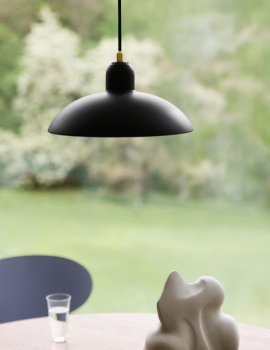 Preview: Fritz Hansen KAISER IDELL™ Pendelleuchte schwarz matt messing